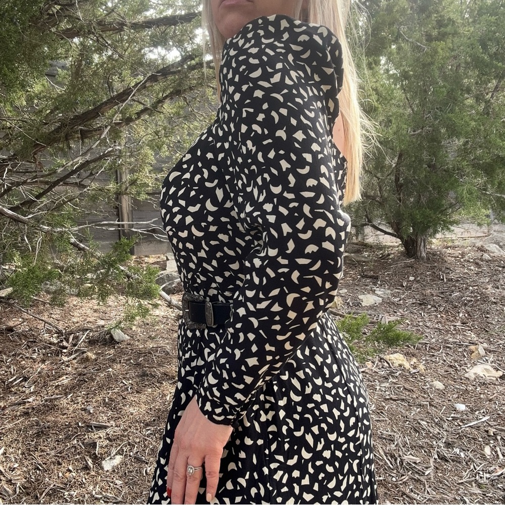 & Other Stories Black and Cream Printed Maxi Dress - Picture 3 of 4
